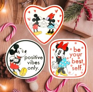 🔥FIRM ON PRICE🔥 NWTIB MICKEY & MINNIE MOUSE 3 PIECE CERAMIC TRINKET TRAY SET